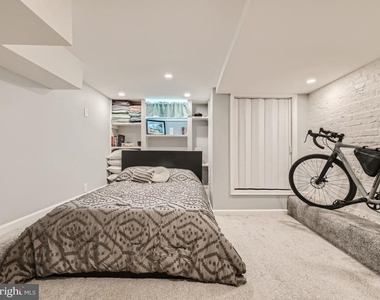 26 S Curley Street - Photo Thumbnail 15