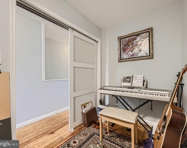 26 S Curley Street - Photo Thumbnail 12