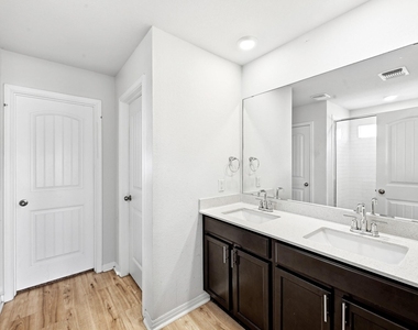 120 Loon Dr - Photo Thumbnail 15