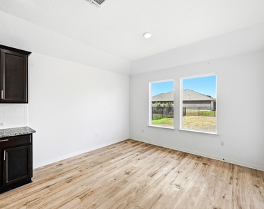 120 Loon Dr - Photo Thumbnail 10