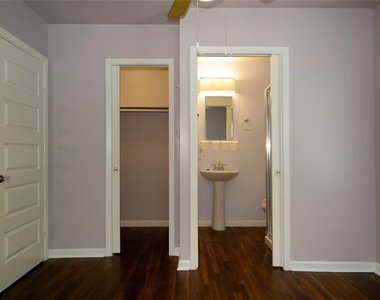 1205 Forest St - Photo Thumbnail 17