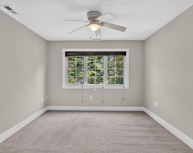 7732 W Shore Road - Photo Thumbnail 14