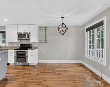 7732 W Shore Road - Photo Thumbnail 8