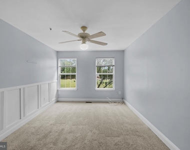 8604 Provance Place - Photo Thumbnail 12