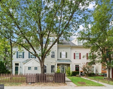8604 Provance Place - Photo Thumbnail 1