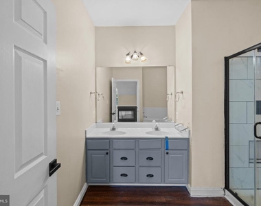 8604 Provance Place - Photo Thumbnail 18