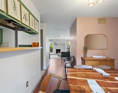 4159 Steck Ave - Photo Thumbnail 18