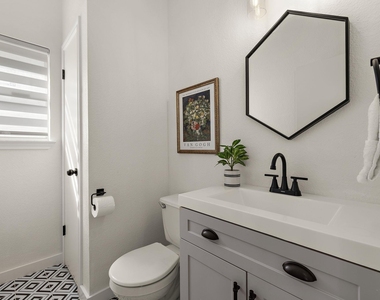 3817 Tailfeather Dr - Photo Thumbnail 11