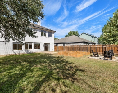 3817 Tailfeather Dr - Photo Thumbnail 34