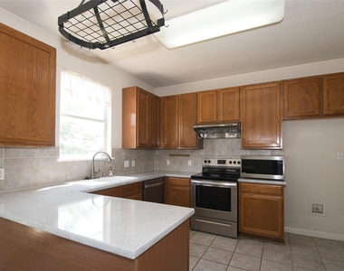 16807 Luckenwald Dr - Photo Thumbnail 8