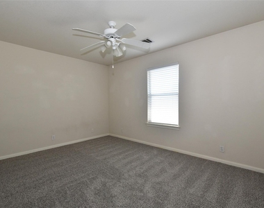 16807 Luckenwald Dr - Photo Thumbnail 15
