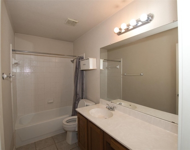 16807 Luckenwald Dr - Photo Thumbnail 14