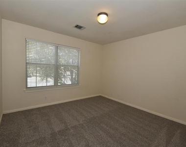 16807 Luckenwald Dr - Photo Thumbnail 12