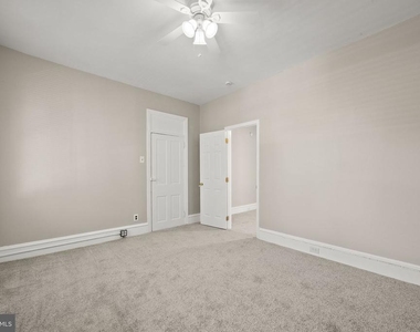 2000 Delaware Avenue - Photo Thumbnail 5