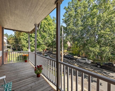 2000 Delaware Avenue - Photo Thumbnail 13