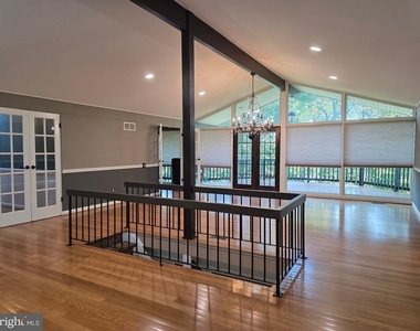 27 Bridleshire Road - Photo Thumbnail 16