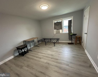 145 Madison Drive - Photo Thumbnail 7