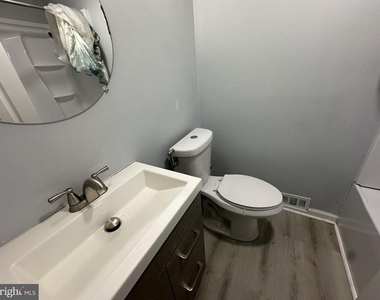 145 Madison Drive - Photo Thumbnail 8