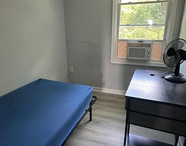 145 Madison Drive - Photo Thumbnail 21