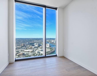 44 East Ave - Photo Thumbnail 24