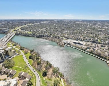 44 East Ave - Photo Thumbnail 3