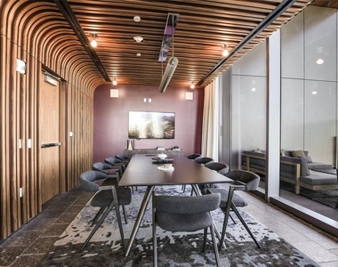 44 East Ave - Photo Thumbnail 30