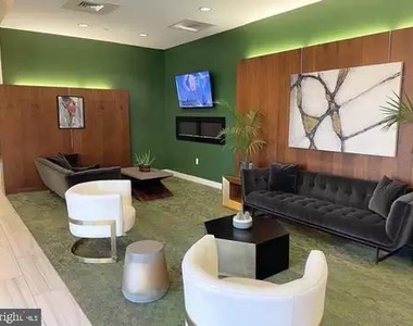 530 Harlan Boulevard - Photo Thumbnail 16