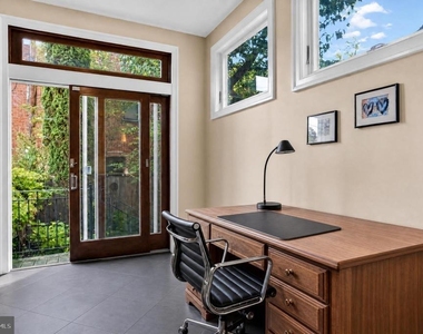 152 13th Street Se - Photo Thumbnail 50