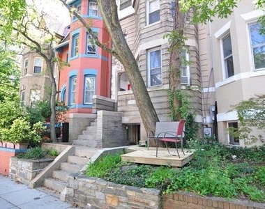 1904 Calvert Street Nw - Photo Thumbnail 2
