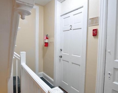 1904 Calvert Street Nw - Photo Thumbnail 4