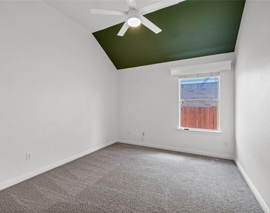 2811 Checker Dr - Photo Thumbnail 22