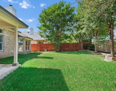 2811 Checker Dr - Photo Thumbnail 30