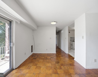 1307 Congress Street Se - Photo Thumbnail 5