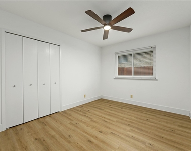 4808 Wind River Rd - Photo Thumbnail 13