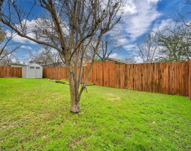 4808 Wind River Rd - Photo Thumbnail 20