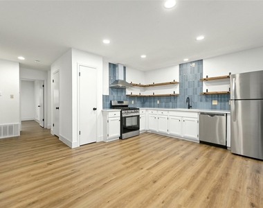 4808 Wind River Rd - Photo Thumbnail 5