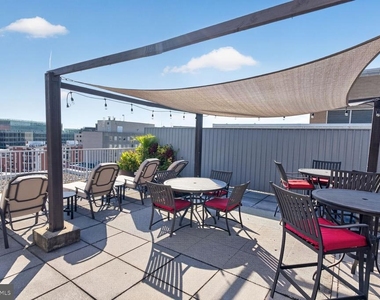 1711 Massachusetts Avenue Nw - Photo Thumbnail 7