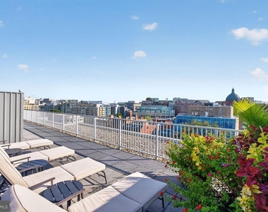 1711 Massachusetts Avenue Nw - Photo Thumbnail 8