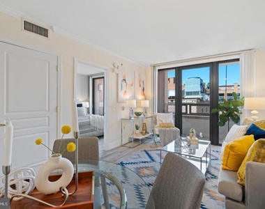 631 D Street Nw - Photo Thumbnail 7