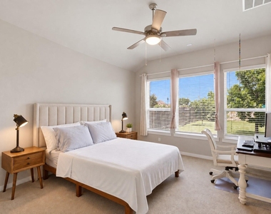 461 Coyote Creek Way - Photo Thumbnail 9