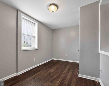 257 Newcomb Street Se - Photo Thumbnail 26