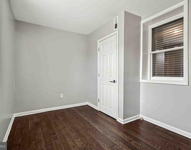 257 Newcomb Street Se - Photo Thumbnail 27