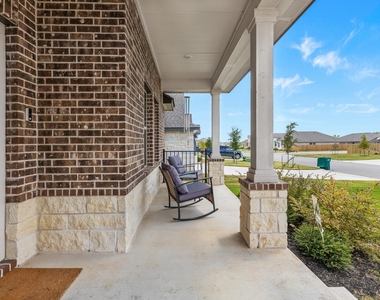 4318 Allison Dr - Photo Thumbnail 3