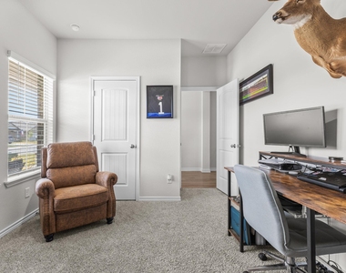 4318 Allison Dr - Photo Thumbnail 6