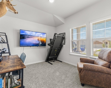 4318 Allison Dr - Photo Thumbnail 5