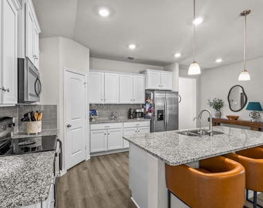 4318 Allison Dr - Photo Thumbnail 12