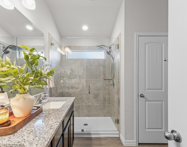 4318 Allison Dr - Photo Thumbnail 31