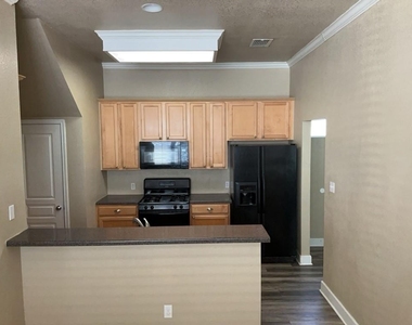 5982 Fergus Dr - Photo Thumbnail 12