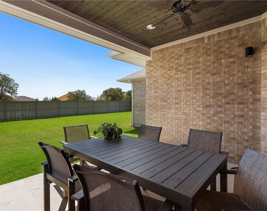 308 Milano Dr - Photo Thumbnail 20