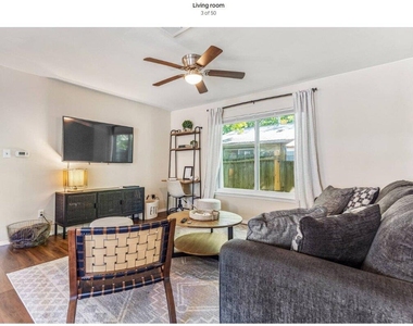 1129 Poquito St - Photo Thumbnail 4